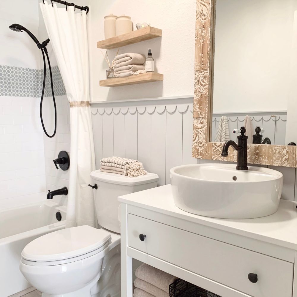 I will install bathroom fixtures and plumbing - Image 1